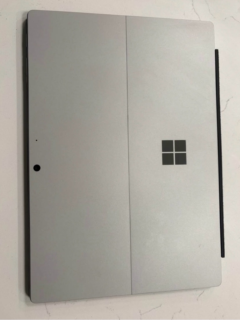 Microsoft Surface pro 7 Tablet in Silver